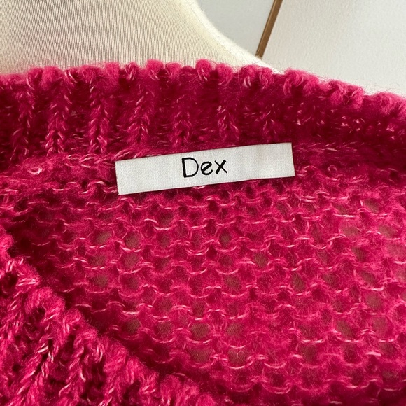 Bright fuchsia, knitted sweater from DEX in a size Medium.Brighter in real life - Picture 4 of 6